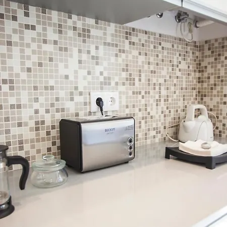 Cosy Tiles House *