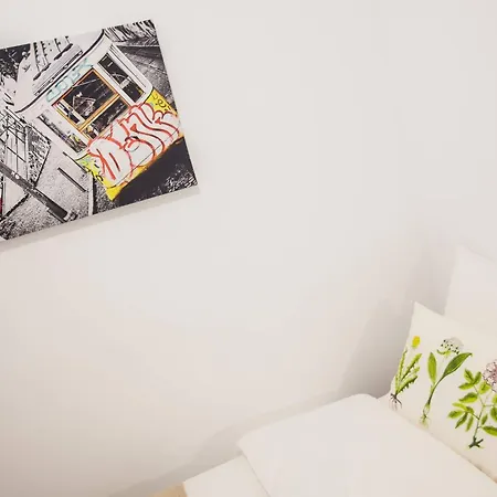 Апартаменти Santana Cosy Flat *