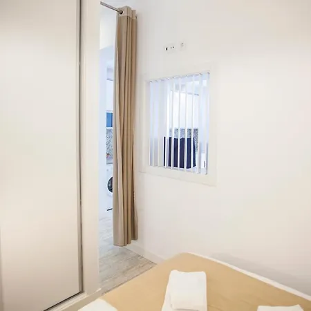 Cosy Tiles House דירה