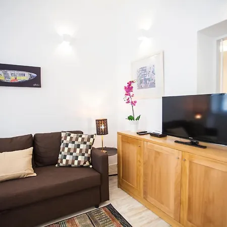 Santana Cosy Flat * Lisbona